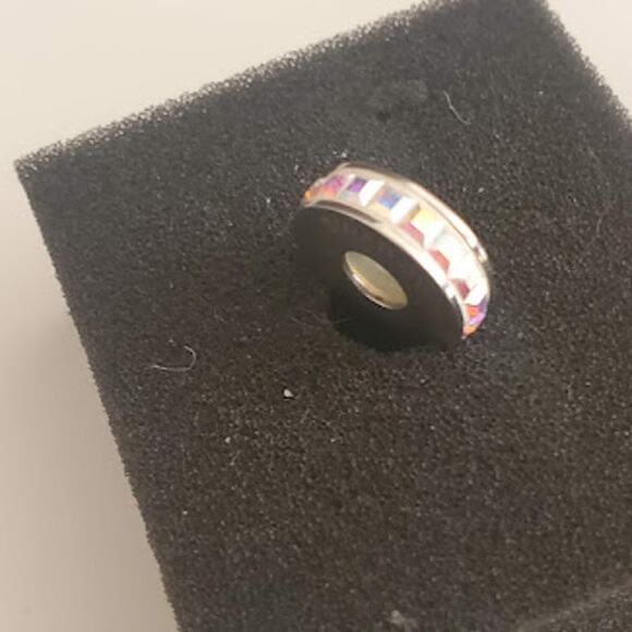 Swarovski Women's Iridescent Charm Bracelet Bead‎ Rhodium Plated Fits Chamilia - Picture 5 of 6